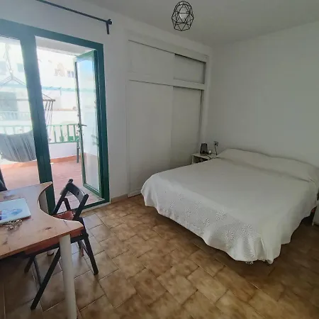 Apartment Surf House Island Of Yolo
