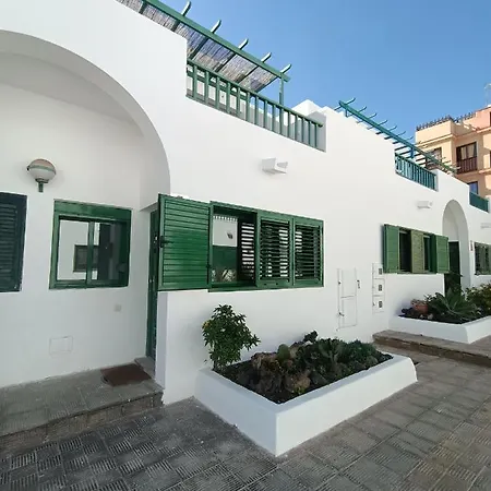 Surf House Island Of Yolo Apartment